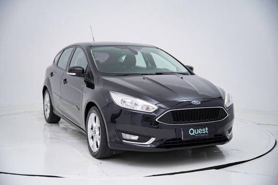 FORD FOCUS 2.0 SE PLUS FASTBACK 16V FLEX 4P POWERSHIFT FORD FOCUS 2.0 SE PLUS FASTBACK 16V FLEX 4P POWERSHIFT